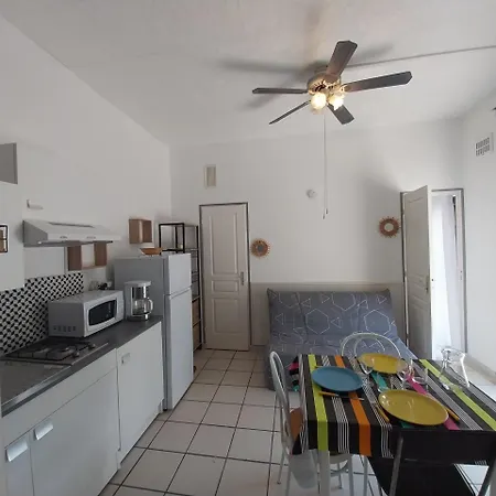 T2, Rdc, Centre * Narbonne-Plage